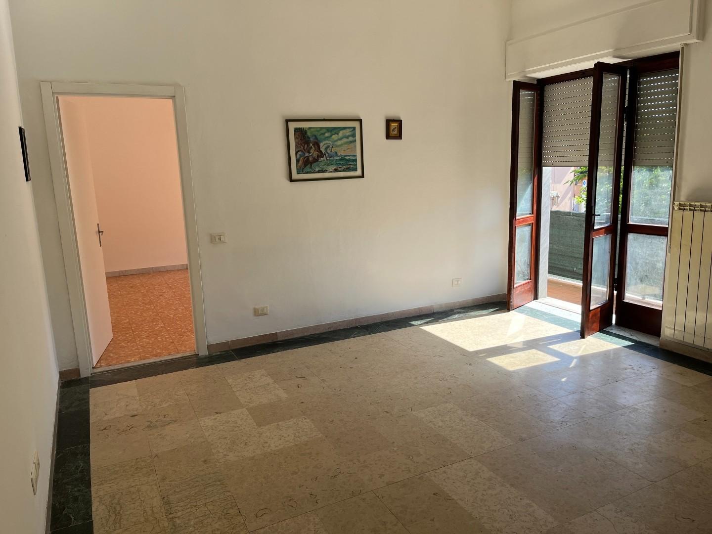 Appartamento in vendita a Carrara (MS)