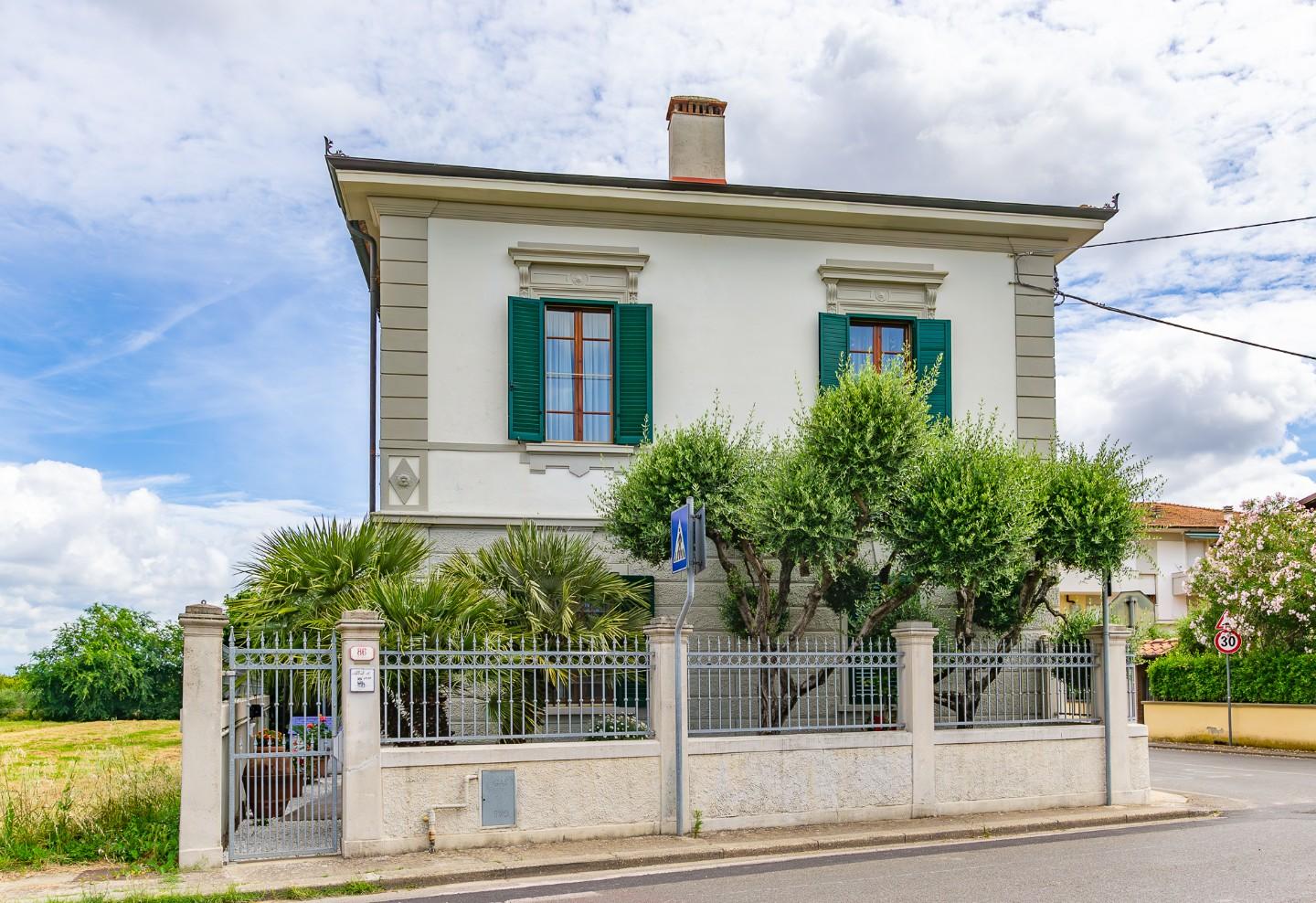 Villa in vendita a Casciana terme lari | Agenzia Toscana Immobiliare