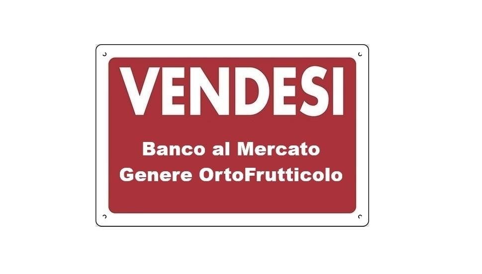 Attività commerciale in vendita a Massa