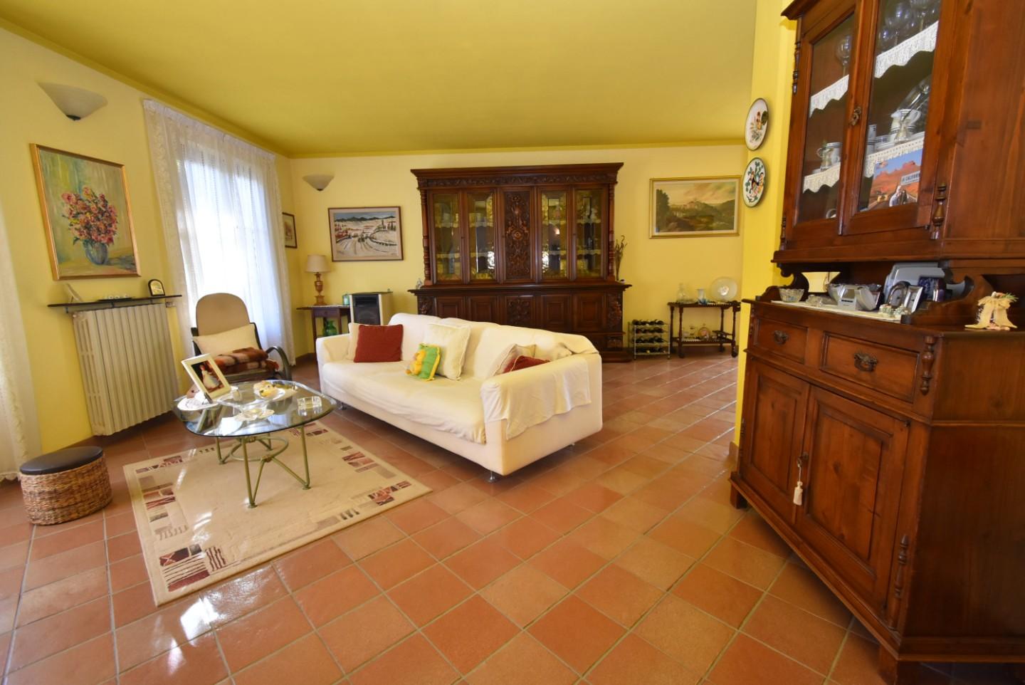 Villa in vendita a Colle di Val d'Elsa