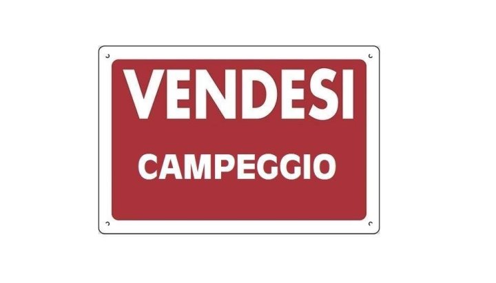 Negozio in vendita a Massa