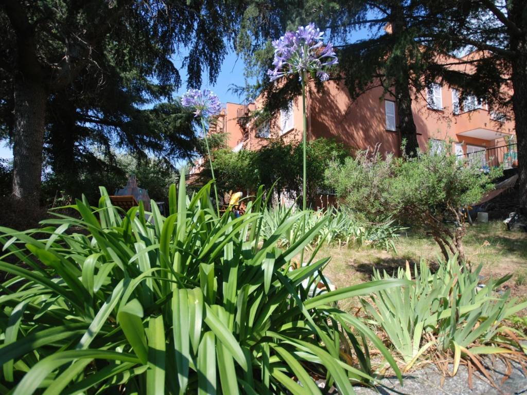 5 locali in vendita a Varazze, Via delle Agave