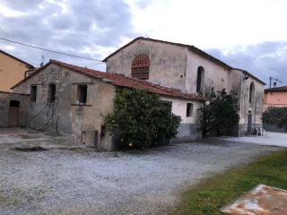 Rustico in vendita a Molina Di Quosa, San Giuliano Terme (PI)