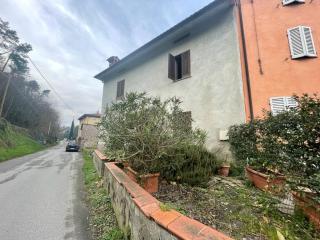 Casa semi-indipendente in vendita a Pieve Di Compito, Capannori (LU)