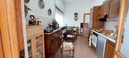 Appartamento in vendita a Migliarina, Viareggio (LU)