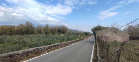 Terreno agricolo in vendita a Presa, Piedimonte Etneo (CT)