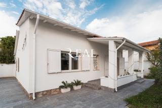 Casa indipendente in vendita a Forte Dei Marmi (LU)