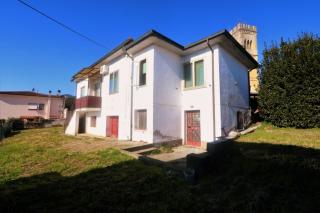 Casa indipendente in vendita a Cascine, Buti (PI)