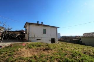 Casa indipendente in vendita a Cascine, Buti (PI)