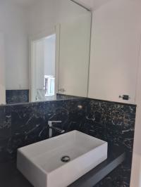 Casa semi-indipendente in vendita a Marina Di Carrara, Carrara (MS)