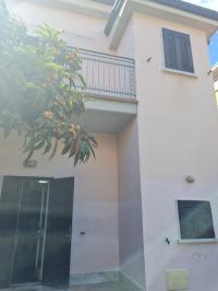 Casa semi-indipendente in vendita a Marina Di Carrara, Carrara (MS)