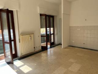 Appartamento in vendita a Carrara (MS)