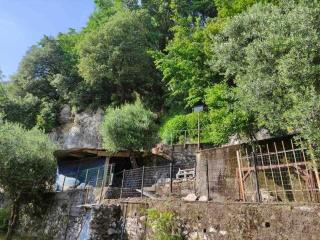 Casa indipendente in vendita a Antona, Massa (MS)