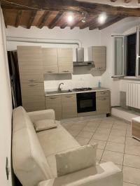 Casa semi-indipendente in vendita a Torano, Carrara (MS)