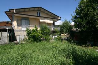 Casa indipendente in vendita a Fossone, Carrara (MS)