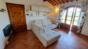 Porzione di casa in vendita a Collesalvetti (LI)