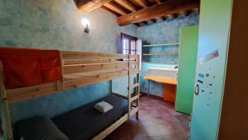 Porzione di casa in vendita a Collesalvetti (LI)