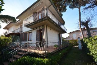 Casa semi-indipendente in vendita a Cinquale, Montignoso (MS)