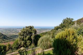 Casa indipendente in vendita a Capezzano, Pietrasanta (LU)