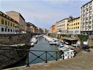 Appartamento in vendita a Centro, Livorno (LI)