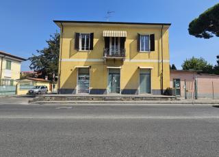 Appartamento in vendita a Avenza, Carrara (MS)