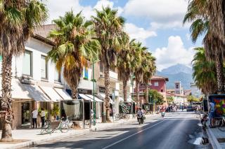 Casa indipendente in vendita a Forte Dei Marmi (LU)