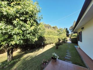 Casa indipendente in vendita a Capriglia, Pietrasanta (LU)