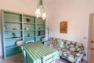 Casa semi-indipendente in vendita a Pietrasanta (LU)