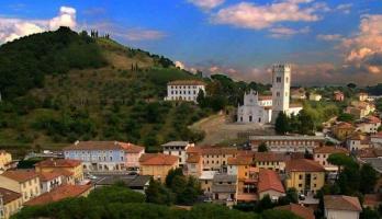 Appartamento in vendita a San Salvatore, Montecarlo (LU)