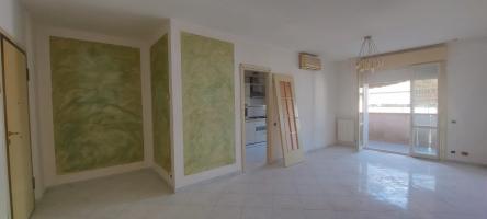 Appartamento in vendita a Avenza, Carrara (MS)