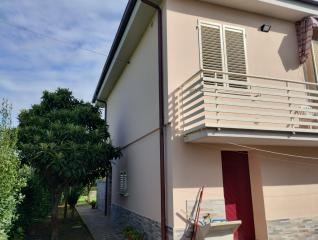 Casa indipendente in vendita a Empoli (FI)