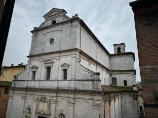 Appartamento in vendita a Centro Storico, Lucca (LU)