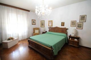 Porzione di casa in vendita a Nozzano, Lucca (LU)