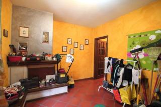 Porzione di casa in vendita a Nozzano, Lucca (LU)