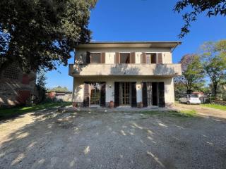 Casa indipendente in vendita a Quattro Strade, Bientina (PI)