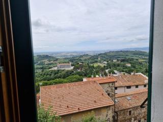 Appartamento in affitto a Campiglia Marittima (LI)