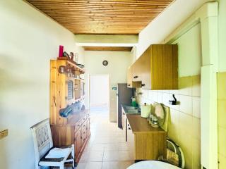 Casa semi-indipendente in vendita a Montiscendi, Pietrasanta (LU)