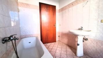 Casa indipendente in vendita a Monsummano Terme (PT)