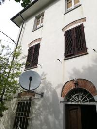 Casa semi-indipendente in vendita a Santa Maria Del Giudice, Lucca (LU)