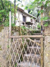 Casa semi-indipendente in vendita a Santa Maria Del Giudice, Lucca (LU)