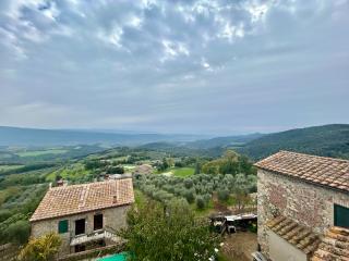 Appartamento in vendita a Pari, Civitella Paganico (GR)