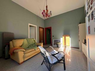 Porzione di casa in vendita a Lido Di Camaiore, Camaiore (LU)