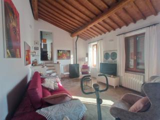 Casa semi-indipendente in vendita a Sant'andrea A Montecchio, Siena (SI)