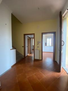 Porzione di casa in affitto a Seano, Carmignano (PO)