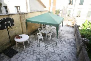 Casa semi-indipendente in vendita a Centro, Carrara (MS)