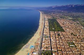 Appartamento in vendita a Marina Di Carrara, Carrara (MS)