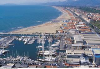 Casa indipendente in vendita a Terminetto, Viareggio (LU)