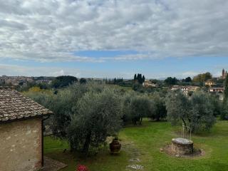 Casa indipendente in vendita a Siena (SI)