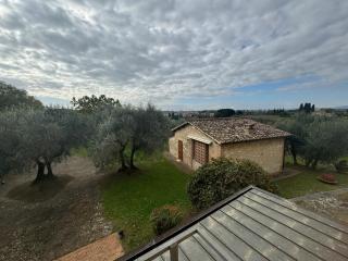 Casa indipendente in vendita a Siena (SI)