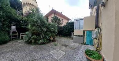 Appartamento in vendita a Calzabigi, Livorno (LI)